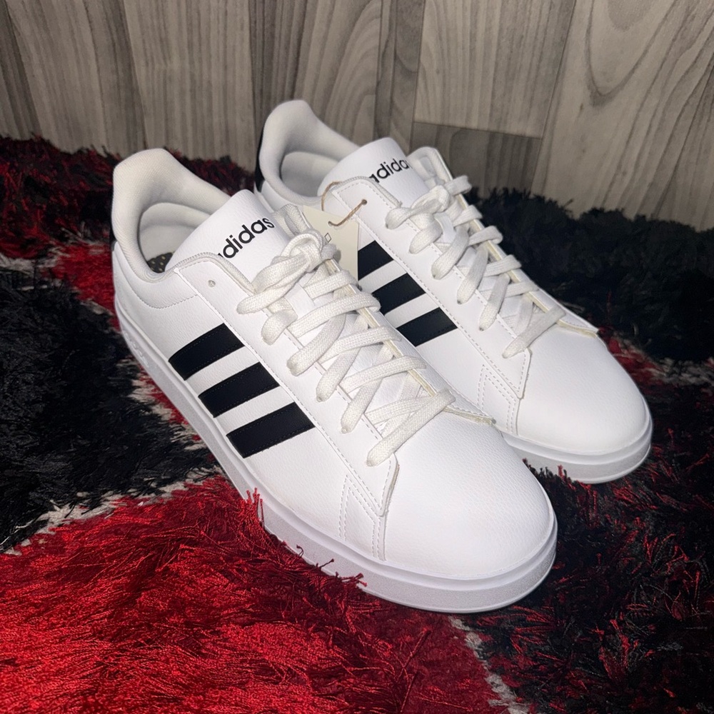 Adidas Grand Court 2.0 Sneakers with Black Stripes | Size: 11.5
